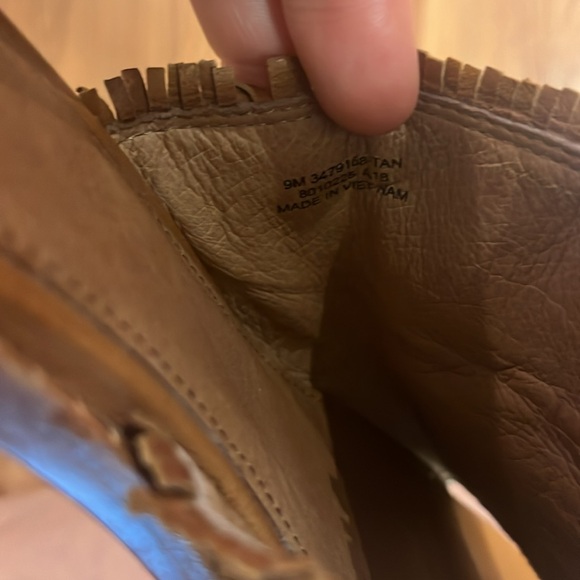 Frye blocked heel sandals. Size 9. Brown. - Picture 8 of 11